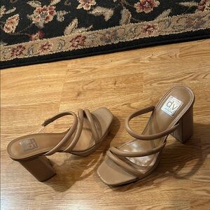 Damaged Dolce Vita Pyro Heel